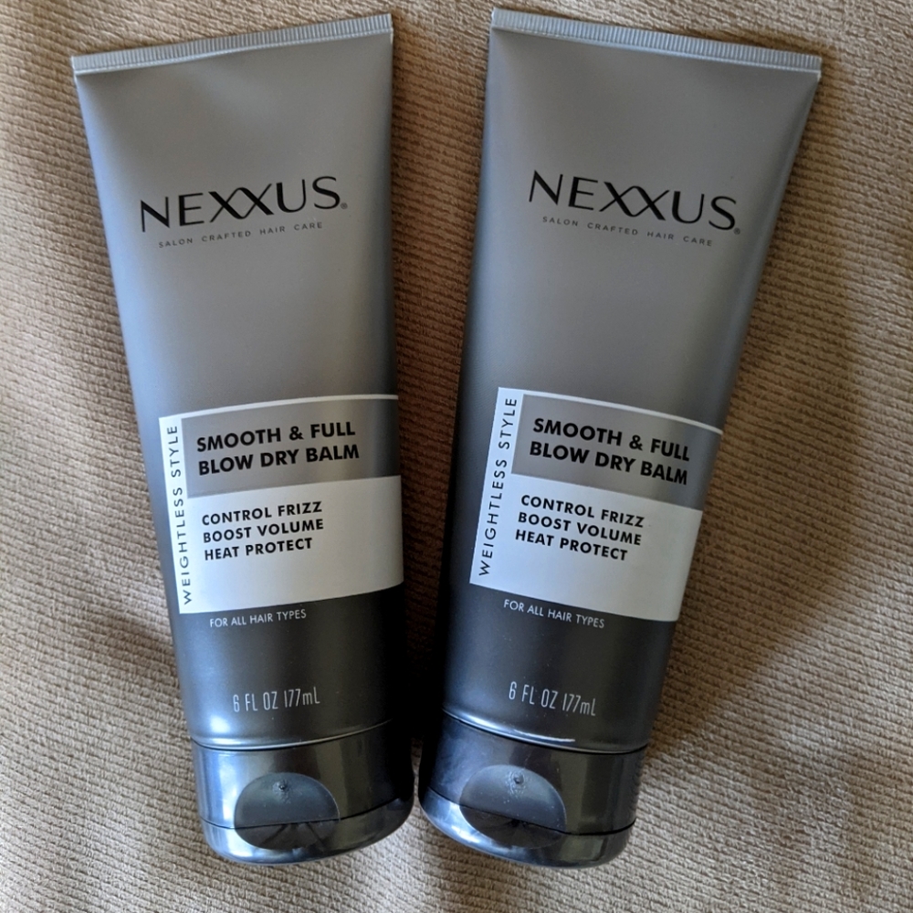 Nexxus Smooth & Full blow dry balm
